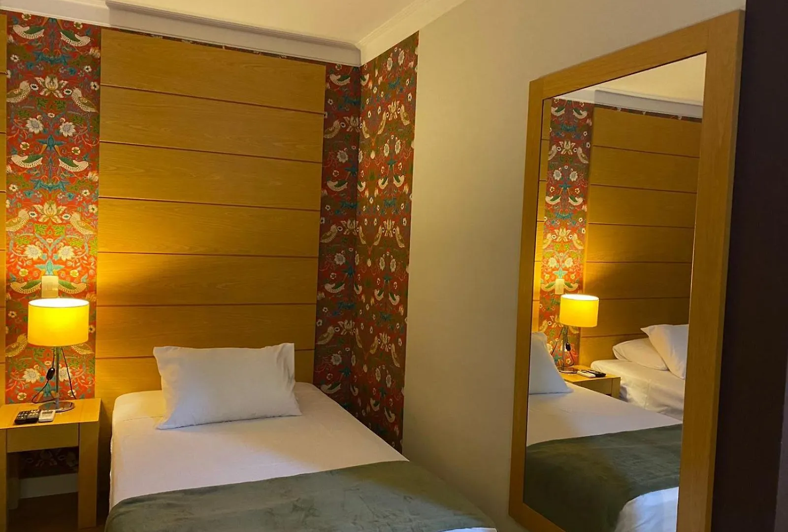 **** Hotel Comfort Quarto Aero Congonhas Sao Paulo Brazil
